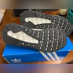 New Mens Adidas ZK 2K originals. Never worn with box Size 12 Adidas ZK 2K Boost Men Shoes Athletic Sneakers White Running  main image 3
